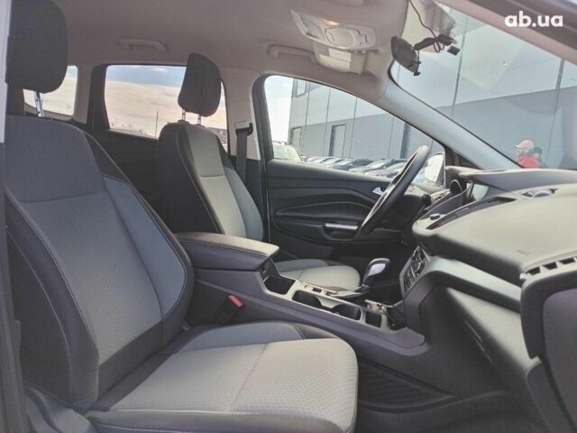 Форд Эскейп 2019 в Львове на Automoto.ua Серый Форд Эскейп, объемом двигателя 1.5 л и пробегом 57 тыс. км за 15390 $, фото 11 на Automoto.ua