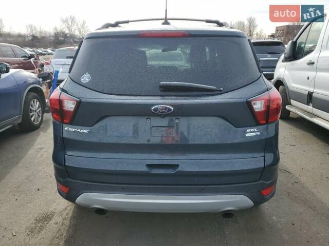 Сірий Форд Ескейп, об'ємом двигуна 1.5 л та пробігом 75 тис. км за 2100 $, фото 5 на Automoto.ua