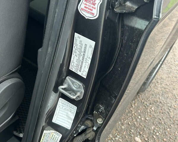 Серый Форд Эскейп, объемом двигателя 2.49 л и пробегом 123 тыс. км за 18000 $, фото 16 на Automoto.ua