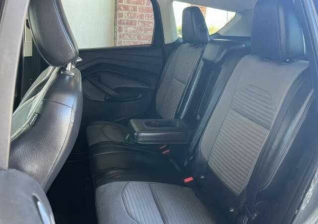 Сірий Форд Ескейп, об'ємом двигуна 1.5 л та пробігом 89 тис. км за 3500 $, фото 9 на Automoto.ua