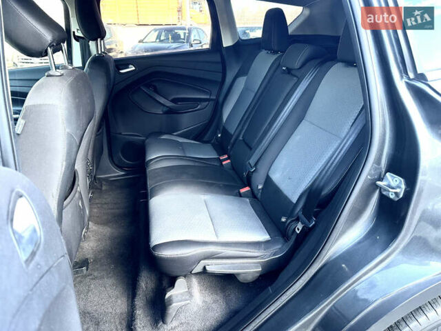 Сірий Форд Ескейп, об'ємом двигуна 1.5 л та пробігом 230 тис. км за 9699 $, фото 15 на Automoto.ua
