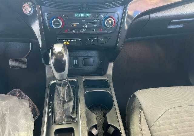 Сірий Форд Ескейп, об'ємом двигуна 1.5 л та пробігом 89 тис. км за 3500 $, фото 12 на Automoto.ua