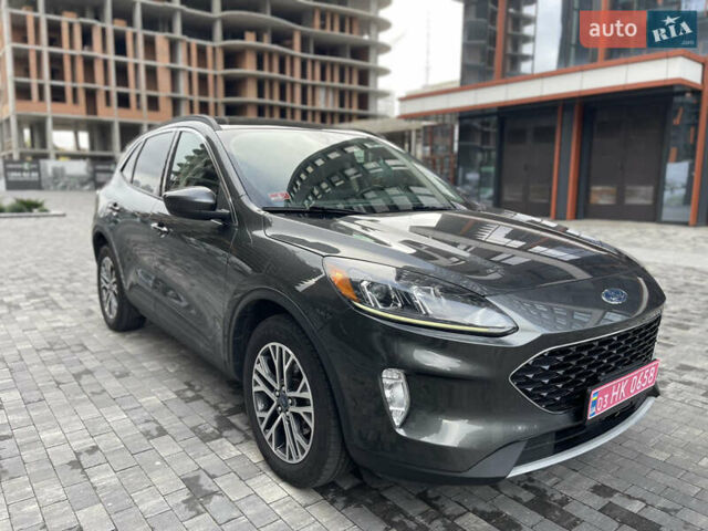 Серый Форд Эскейп, объемом двигателя 1.5 л и пробегом 144 тыс. км за 17500 $, фото 4 на Automoto.ua