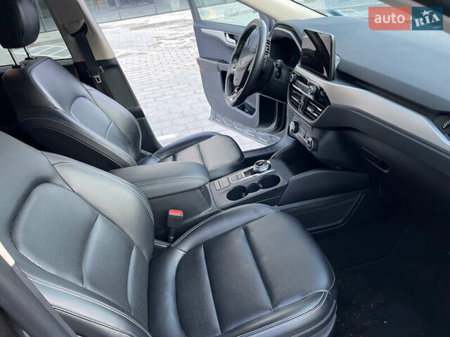 Сірий Форд Ескейп, об'ємом двигуна 2 л та пробігом 105 тис. км за 18950 $, фото 37 на Automoto.ua