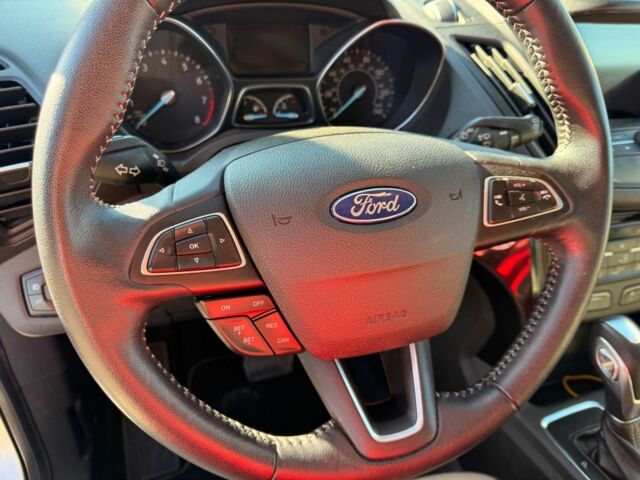 Серый Форд Эскейп, объемом двигателя 1.5 л и пробегом 107 тыс. км за 14800 $, фото 19 на Automoto.ua