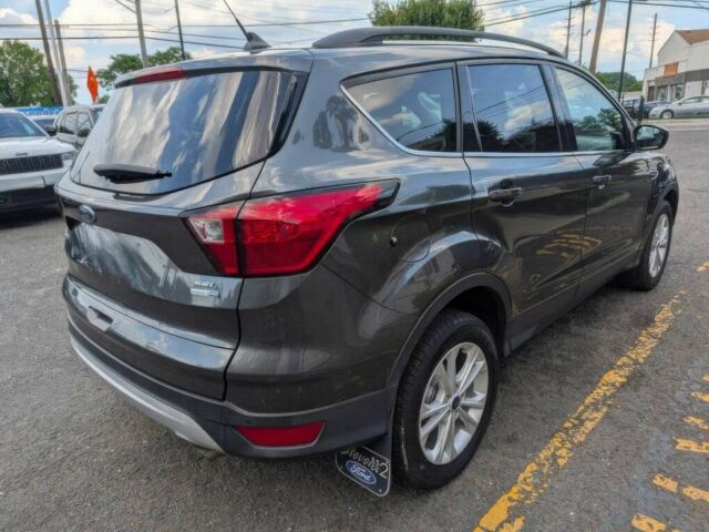 Сірий Форд Ескейп, об'ємом двигуна 1.5 л та пробігом 35 тис. км за 6000 $, фото 5 на Automoto.ua