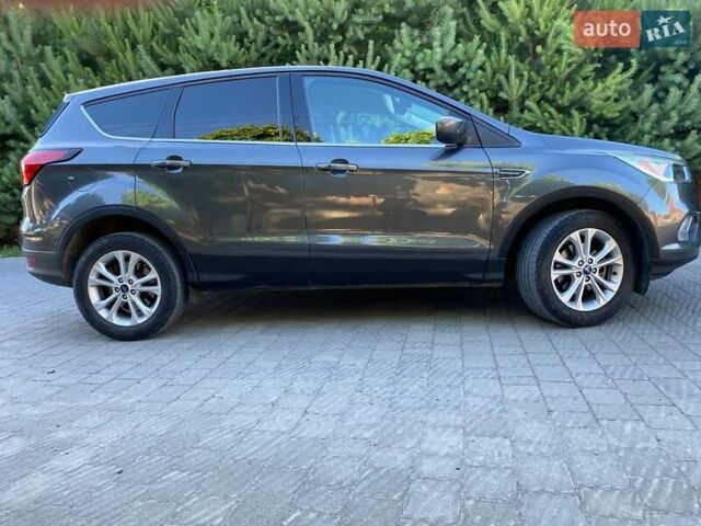 Серый Форд Эскейп, объемом двигателя 1.5 л и пробегом 206 тыс. км за 12600 $, фото 7 на Automoto.ua