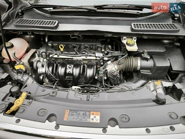 Серый Форд Эскейп, объемом двигателя 2.5 л и пробегом 45 тыс. км за 15200 $, фото 18 на Automoto.ua