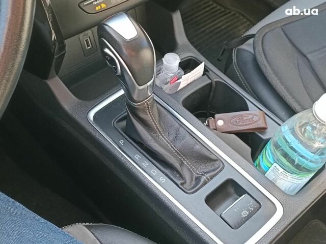 Сірий Форд Ескейп, об'ємом двигуна 1.5 л та пробігом 74 тис. км за 13990 $, фото 29 на Automoto.ua