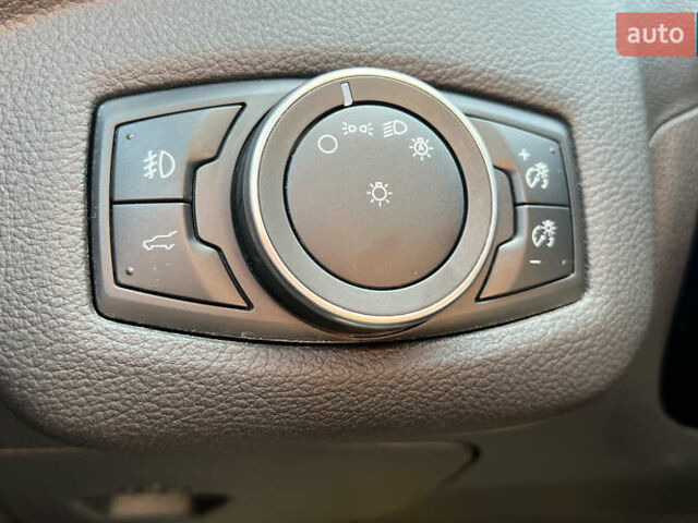 Сірий Форд Ескейп, об'ємом двигуна 1.5 л та пробігом 96 тис. км за 14999 $, фото 11 на Automoto.ua