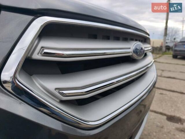 Серый Форд Эскейп, объемом двигателя 1.5 л и пробегом 138 тыс. км за 13500 $, фото 50 на Automoto.ua