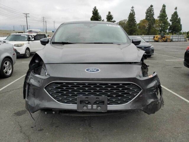 Серый Форд Эскейп, объемом двигателя 2 л и пробегом 44 тыс. км за 11000 $, фото 5 на Automoto.ua