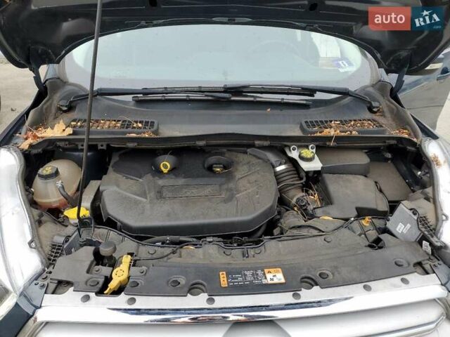 Серый Форд Эскейп, объемом двигателя 2 л и пробегом 52 тыс. км за 3000 $, фото 11 на Automoto.ua