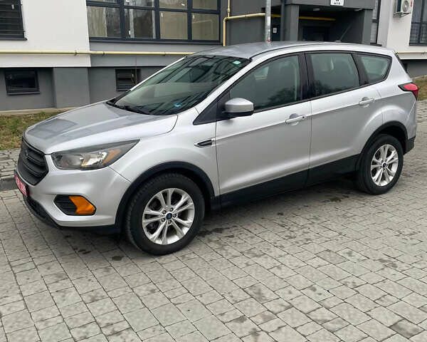 Серый Форд Эскейп, объемом двигателя 2.5 л и пробегом 81 тыс. км за 14600 $, фото 6 на Automoto.ua