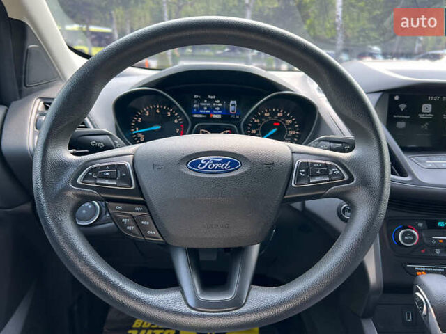 Сірий Форд Ескейп, об'ємом двигуна 1.5 л та пробігом 96 тис. км за 14999 $, фото 14 на Automoto.ua