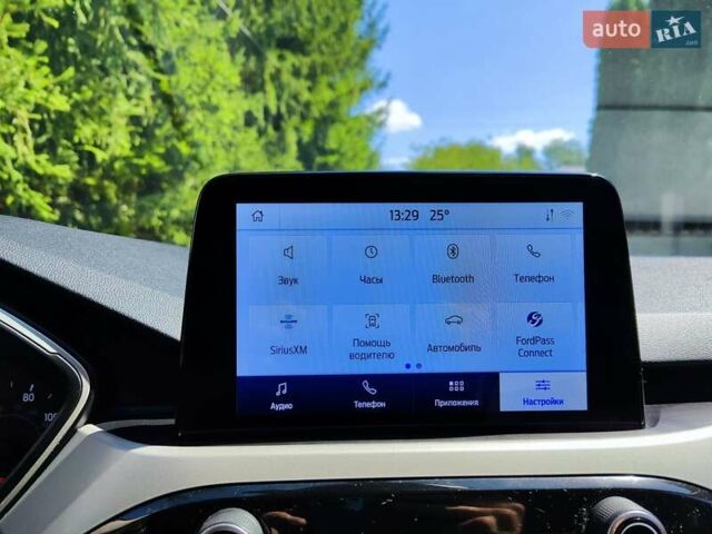 Сірий Форд Ескейп, об'ємом двигуна 1.5 л та пробігом 218 тис. км за 15500 $, фото 17 на Automoto.ua