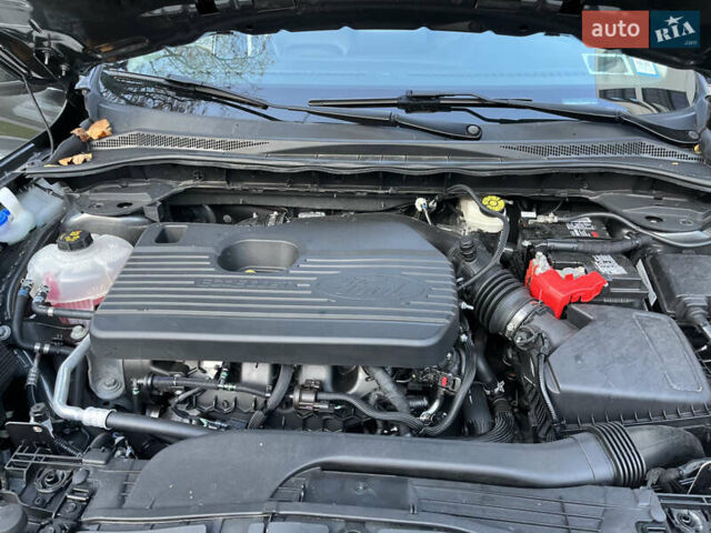 Сірий Форд Ескейп, об'ємом двигуна 2 л та пробігом 105 тис. км за 18950 $, фото 45 на Automoto.ua