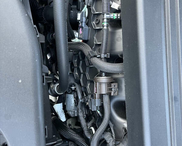 Сірий Форд Ескейп, об'ємом двигуна 2 л та пробігом 105 тис. км за 18950 $, фото 52 на Automoto.ua