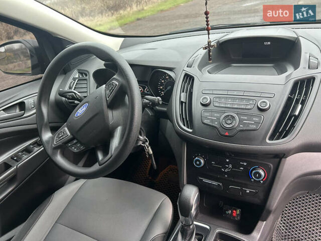 Серый Форд Эскейп, объемом двигателя 2.49 л и пробегом 123 тыс. км за 18000 $, фото 6 на Automoto.ua