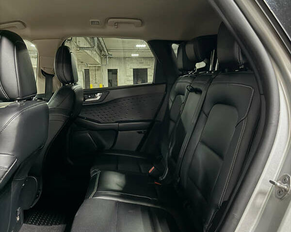 Серый Форд Эскейп, объемом двигателя 1.5 л и пробегом 244 тыс. км за 12100 $, фото 26 на Automoto.ua