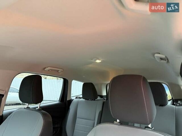 Сірий Форд Ескейп, об'ємом двигуна 2.5 л та пробігом 64 тис. км за 14500 $, фото 19 на Automoto.ua