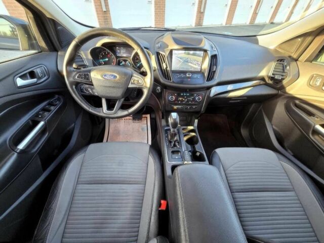 Форд Ескейп 2019 у Чернігові на Automoto.ua Сірий Форд Ескейп, об'ємом двигуна 1.5 л та пробігом 31 тис. км за 2200 $, фото 6 на Automoto.ua