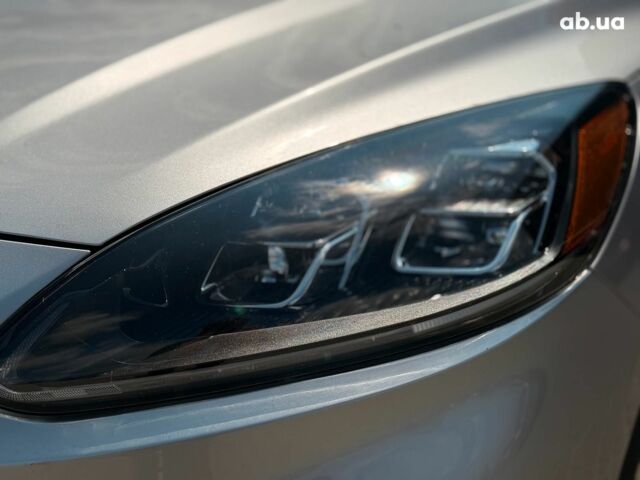 Серый Форд Эскейп, объемом двигателя 2.5 л и пробегом 97 тыс. км за 26890 $, фото 2 на Automoto.ua