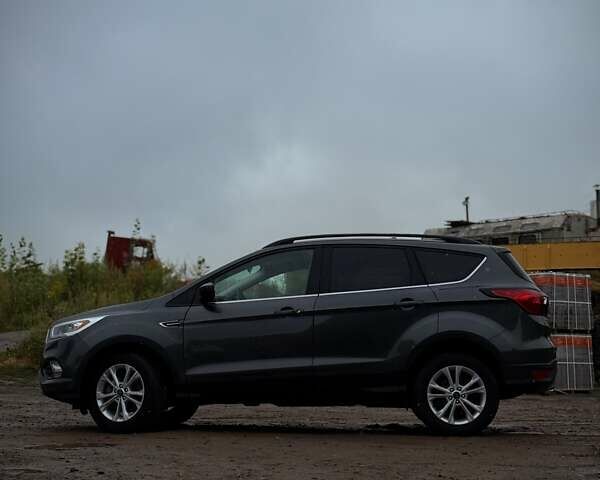 Серый Форд Эскейп, объемом двигателя 1.5 л и пробегом 30 тыс. км за 16500 $, фото 23 на Automoto.ua