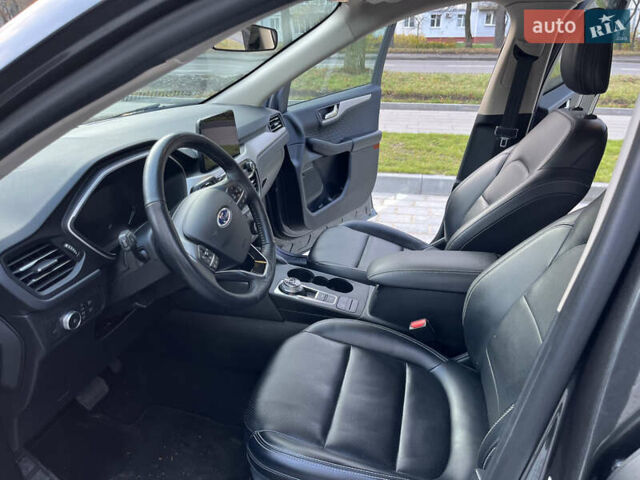 Сірий Форд Ескейп, об'ємом двигуна 2 л та пробігом 105 тис. км за 18950 $, фото 50 на Automoto.ua