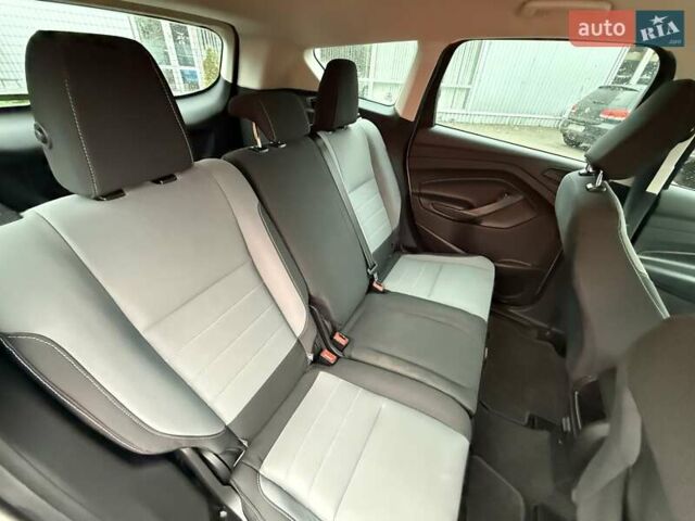 Сірий Форд Ескейп, об'ємом двигуна 2.5 л та пробігом 64 тис. км за 14500 $, фото 34 на Automoto.ua