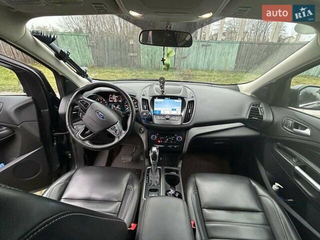 Сірий Форд Ескейп, об'ємом двигуна 1.5 л та пробігом 100 тис. км за 15500 $, фото 9 на Automoto.ua