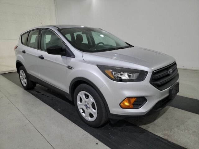 Серый Форд Эскейп, объемом двигателя 0 л и пробегом 132 тыс. км за 11500 $, фото 6 на Automoto.ua