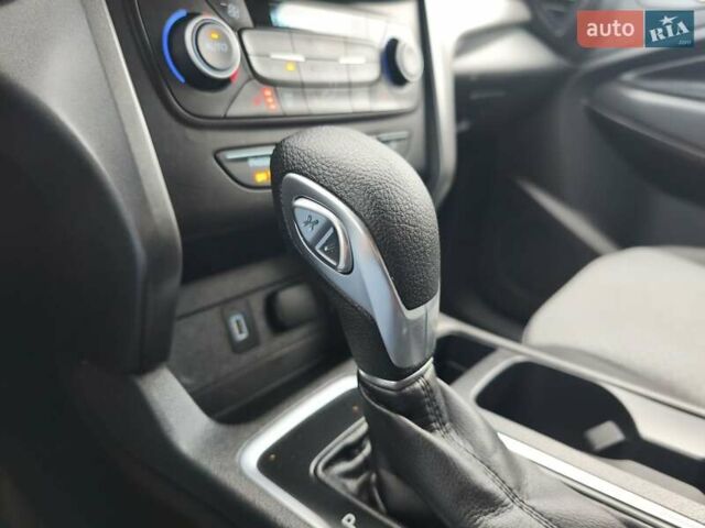 Серый Форд Эскейп, объемом двигателя 1.5 л и пробегом 138 тыс. км за 13500 $, фото 22 на Automoto.ua