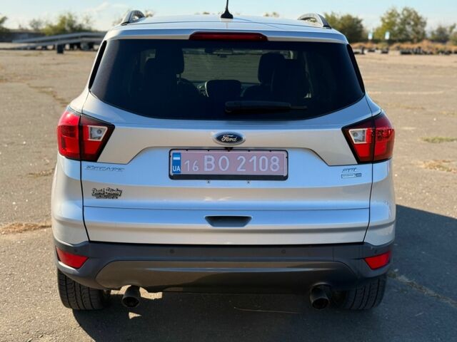 Серый Форд Эскейп, объемом двигателя 1.5 л и пробегом 107 тыс. км за 14800 $, фото 8 на Automoto.ua