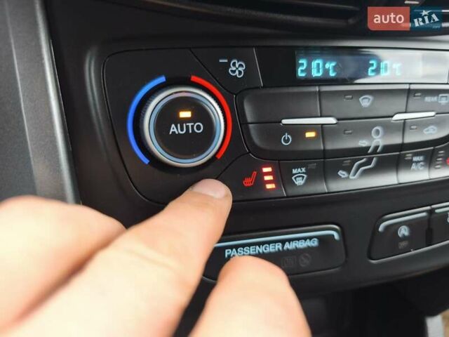 Серый Форд Эскейп, объемом двигателя 1.5 л и пробегом 138 тыс. км за 13500 $, фото 21 на Automoto.ua