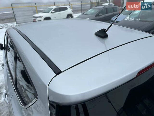 Серый Форд Эскейп, объемом двигателя 0 л и пробегом 167 тыс. км за 12500 $, фото 43 на Automoto.ua