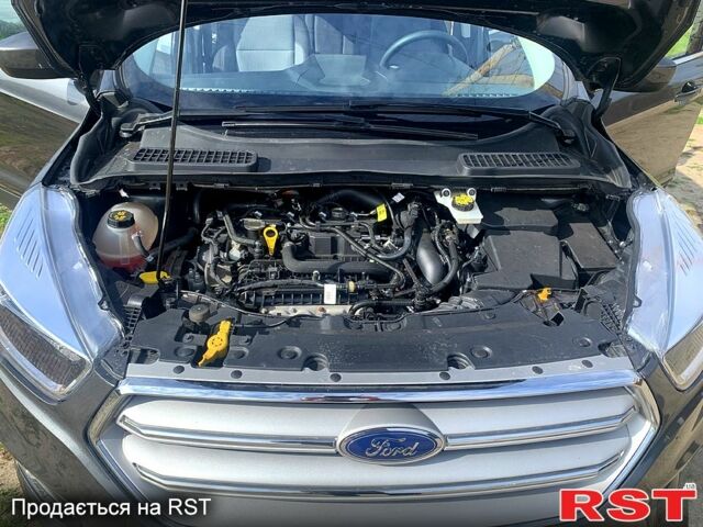 Сірий Форд Ескейп, об'ємом двигуна 1.5 л та пробігом 114 тис. км за 13700 $, фото 5 на Automoto.ua