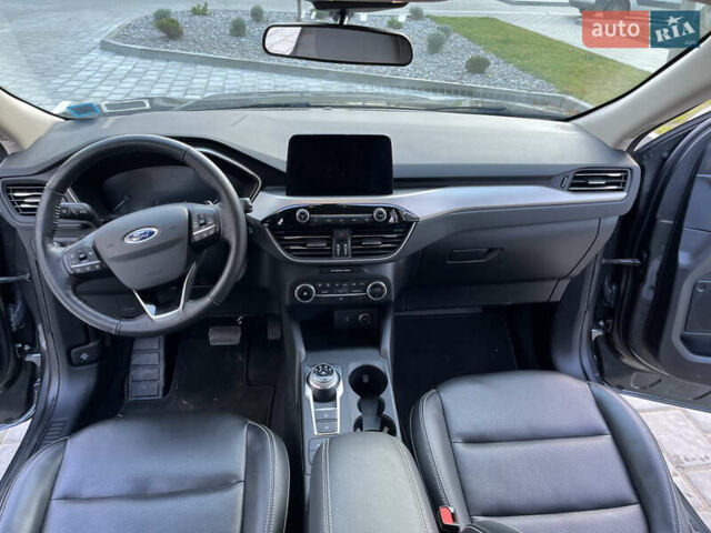 Сірий Форд Ескейп, об'ємом двигуна 2 л та пробігом 105 тис. км за 18950 $, фото 48 на Automoto.ua