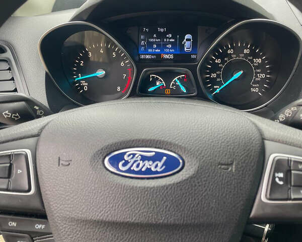 Серый Форд Эскейп, объемом двигателя 2.5 л и пробегом 81 тыс. км за 14600 $, фото 13 на Automoto.ua