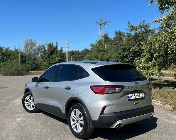 Сірий Форд Ескейп, об'ємом двигуна 1.5 л та пробігом 157 тис. км за 16000 $, фото 4 на Automoto.ua