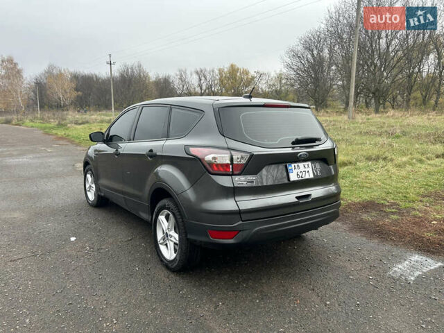 Серый Форд Эскейп, объемом двигателя 2.49 л и пробегом 123 тыс. км за 18000 $, фото 3 на Automoto.ua