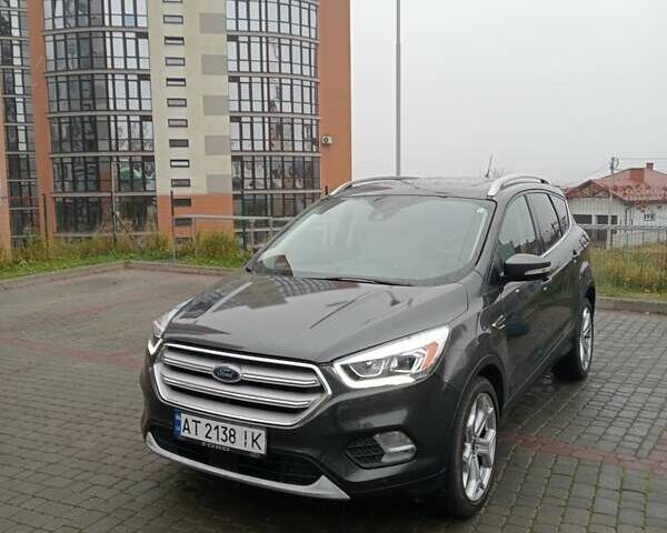 Сірий Форд Ескейп, об'ємом двигуна 2 л та пробігом 145 тис. км за 16200 $, фото 10 на Automoto.ua
