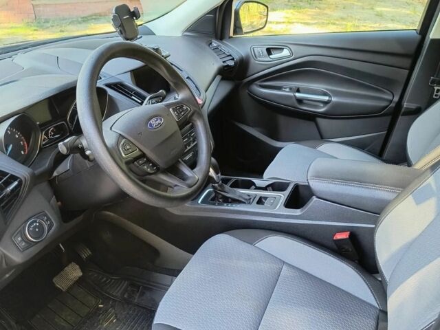 Форд Эскейп 2019 в Киеве на Automoto.ua Серый Форд Эскейп, объемом двигателя 1.5 л и пробегом 97 тыс. км за 8700 $, фото 3 на Automoto.ua