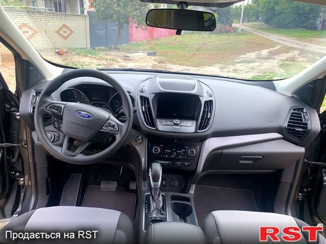 Сірий Форд Ескейп, об'ємом двигуна 1.5 л та пробігом 114 тис. км за 13700 $, фото 2 на Automoto.ua