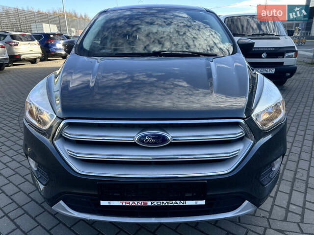 Сірий Форд Ескейп, об'ємом двигуна 1.5 л та пробігом 215 тис. км за 9699 $, фото 1 на Automoto.ua