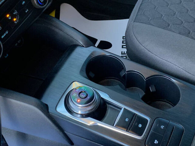 Форд Эскейп 2020 в Ивано-Франковске на Automoto.ua Серый Форд Эскейп, объемом двигателя 1.5 л и пробегом 100 тыс. км за 16300 $, фото 13 на Automoto.ua