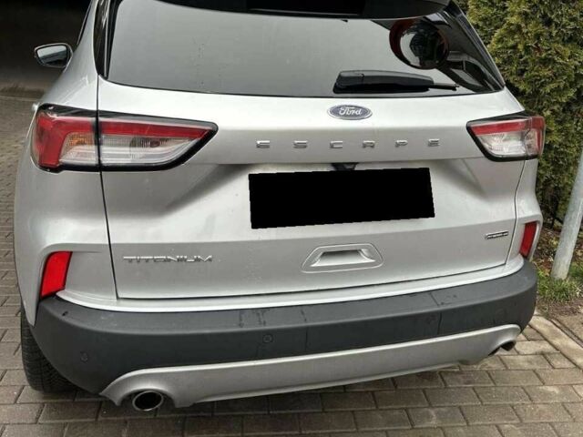 Серый Форд Эскейп, объемом двигателя 2.5 л и пробегом 86 тыс. км за 13800 $, фото 3 на Automoto.ua