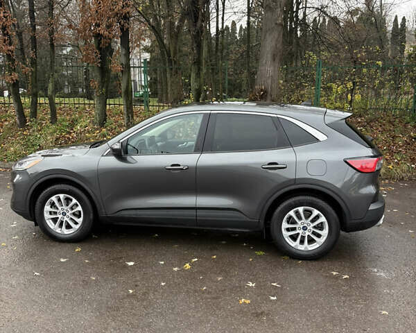 Сірий Форд Ескейп, об'ємом двигуна 1.5 л та пробігом 118 тис. км за 15900 $, фото 6 на Automoto.ua