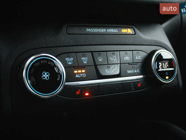 Серый Форд Эскейп, объемом двигателя 1.5 л и пробегом 49 тыс. км за 18600 $, фото 18 на Automoto.ua