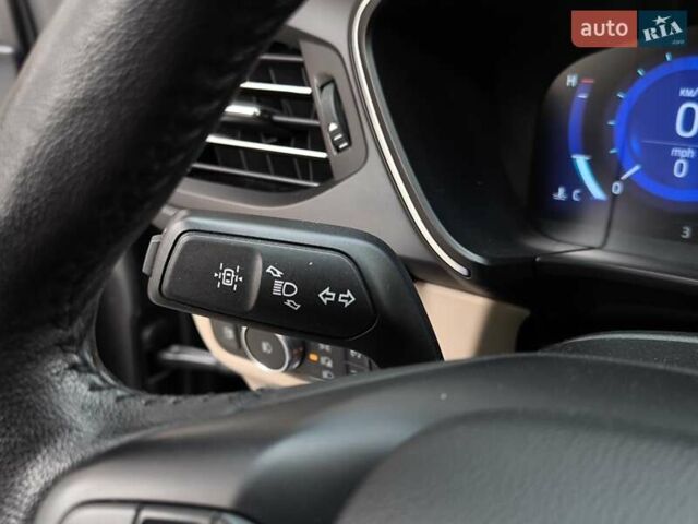 Серый Форд Эскейп, объемом двигателя 2.5 л и пробегом 196 тыс. км за 19450 $, фото 39 на Automoto.ua